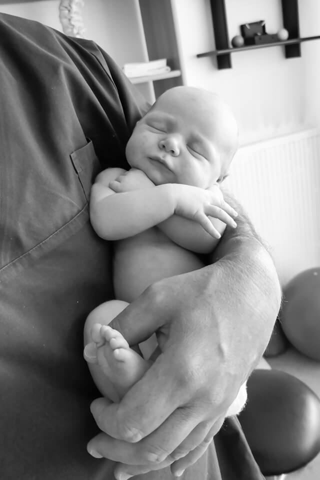 L’ostéopathie pour nourrissons : déroulement d'une séance